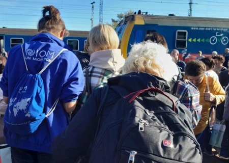    Украину с начала года покинули ещё 100 тысяч человек