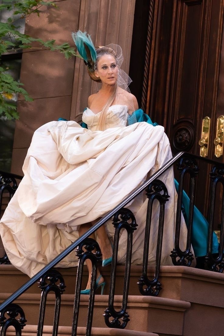 Новая глава вашей сказки, новый рассвет любви, воплощение заветных желаний... 