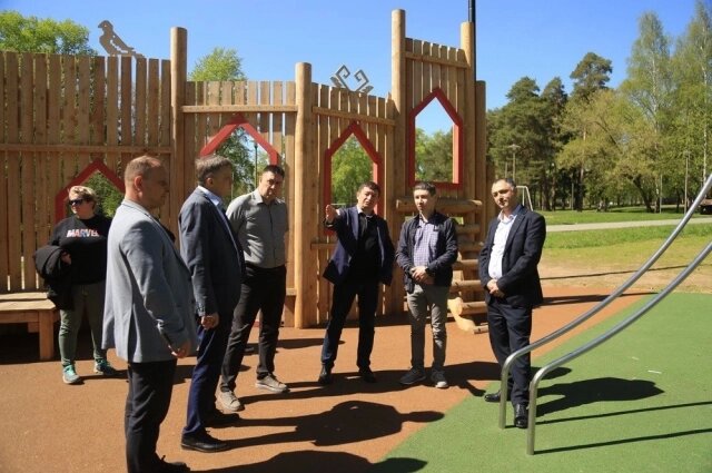    Мало создавать новые пространства, важно поддерживать их в надлежащем состоянии. Фото: Администрация Ижевска