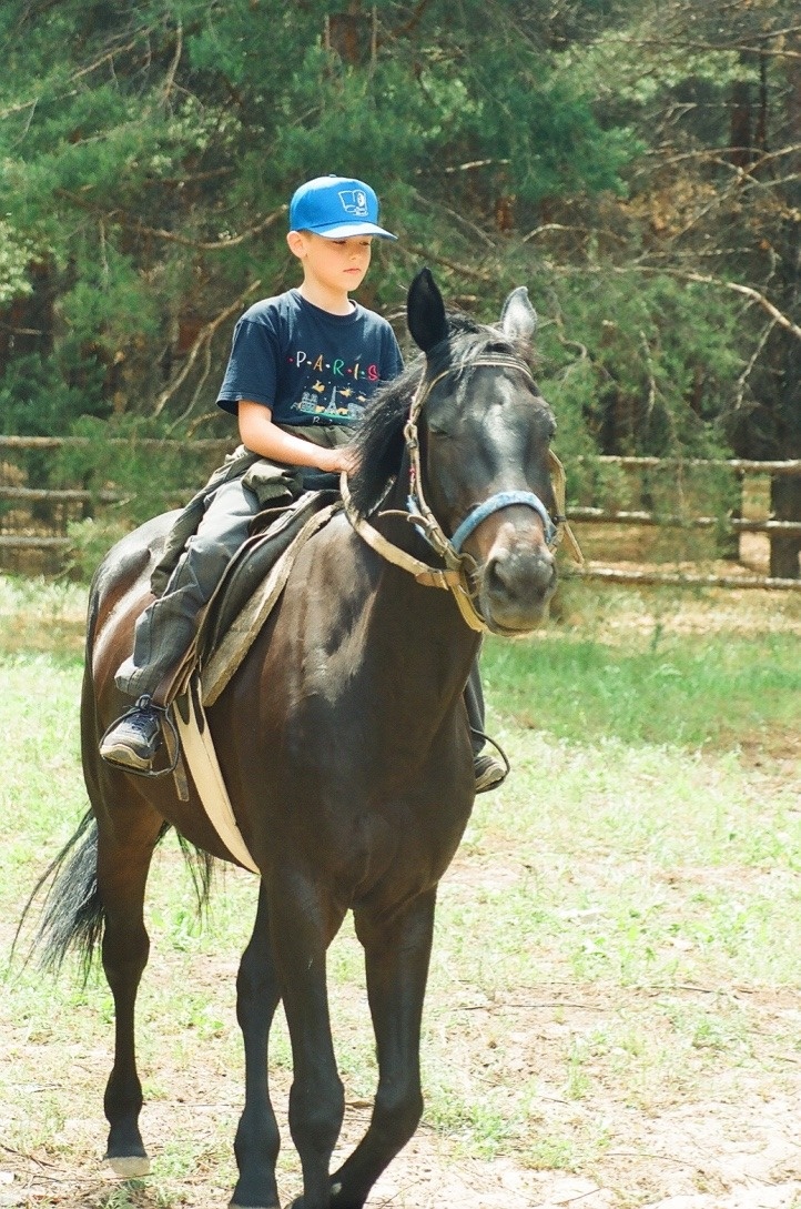 Петя Шолохов в станице Вешенской.
