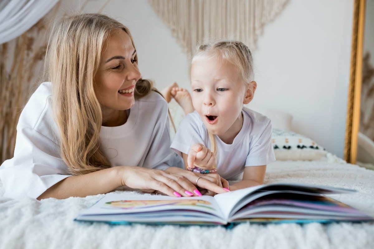 Любовь к чтению — это путь, который начинается с интереса, продолжается привычкой и подкрепляется удовольствием