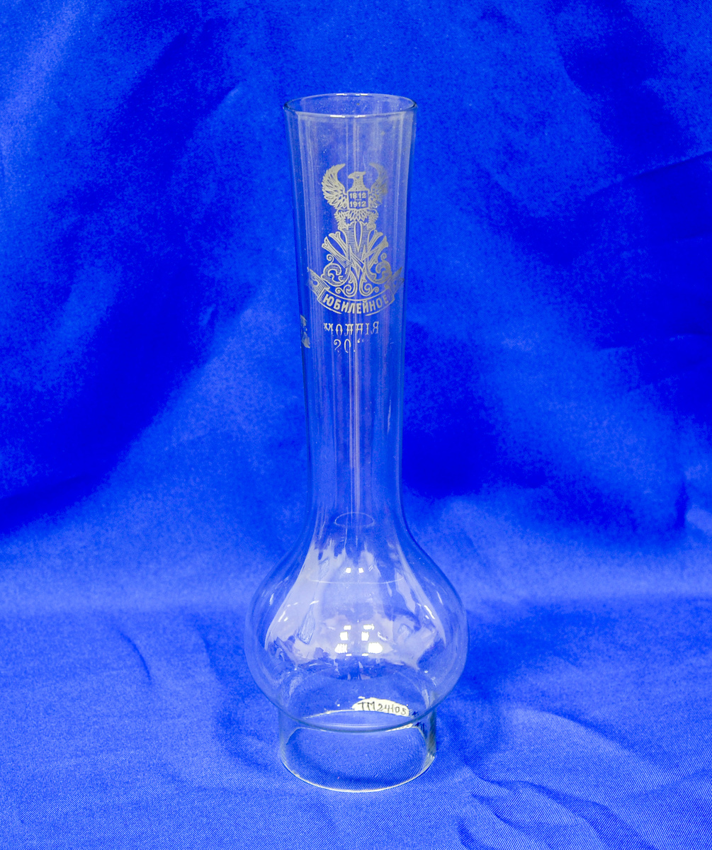 Ламповое стекло «Юбилейное 1812–1912». Из фондов Нижнетагильского музея-заповедника «Горнозаводской Урал»