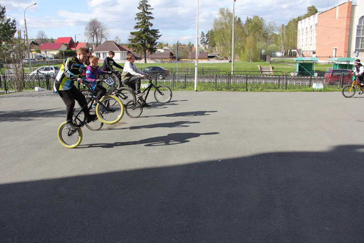 объединение по велоспорту ВМХ