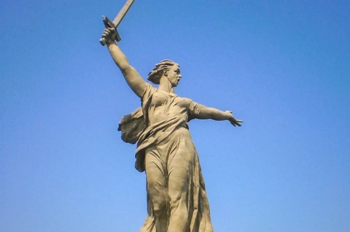    Смерть найденного в монументе «Родина-мать» мужчины не криминальная