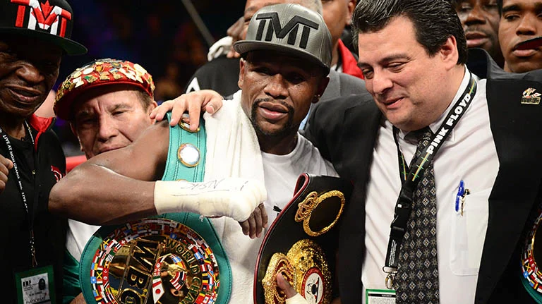 Floyd Mayweather cutman Rafael Garcia dies https://boxingnewsonline.net/floyd-mayweather-cutman-rafael-garcia-dies/