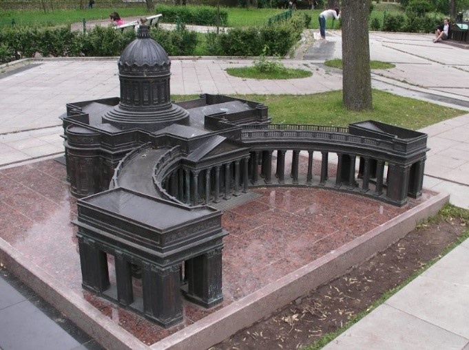 Модель Казанского собора. Источники фото: «Необычные места и памятники» https://unplaces.ru/Monument.php?id=145
