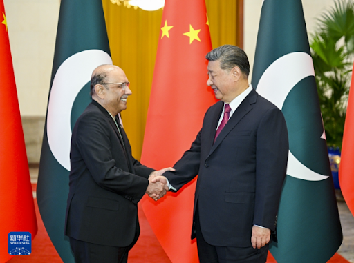 Си Цзиньпин провел переговоры с президентом Пакистана Асифом Али Зардари