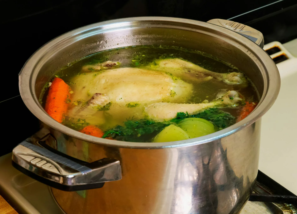 А не надо было орать во время нереста...