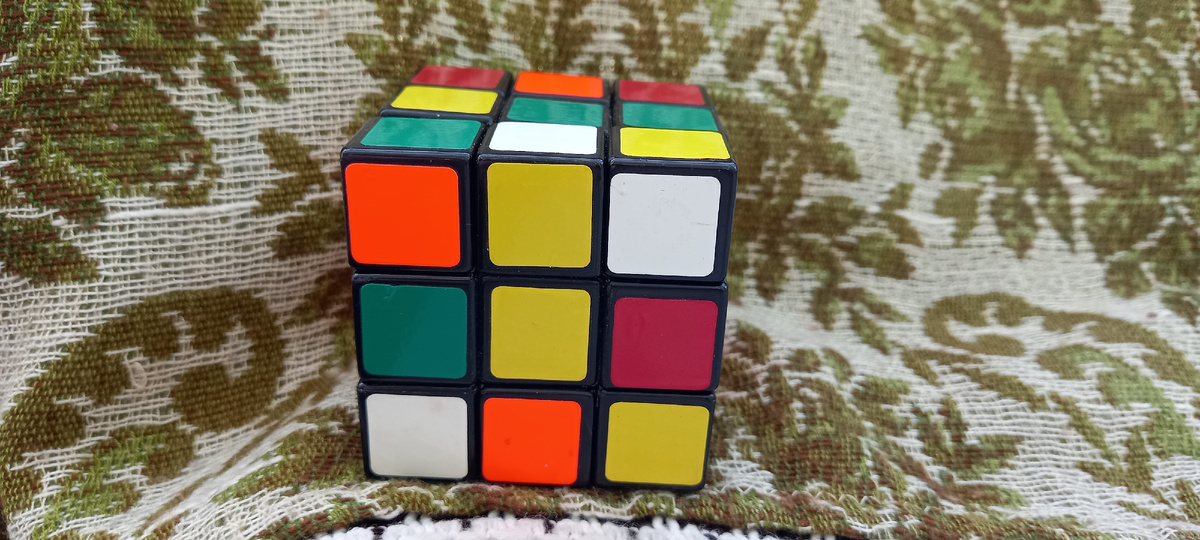 Наш кубик Рубика вот такой.