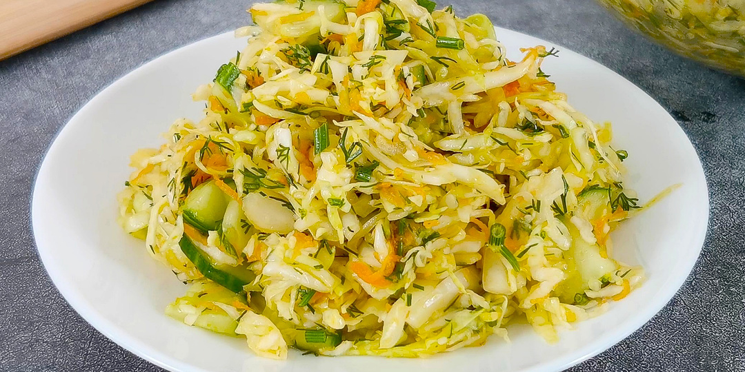 Салат из капусты как из советской столовой. Простой и очень вкусный рецепт