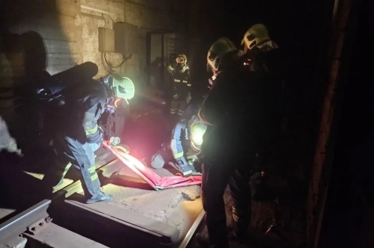    Спасатели отработали на учениях в метро Самары действия при ЧС