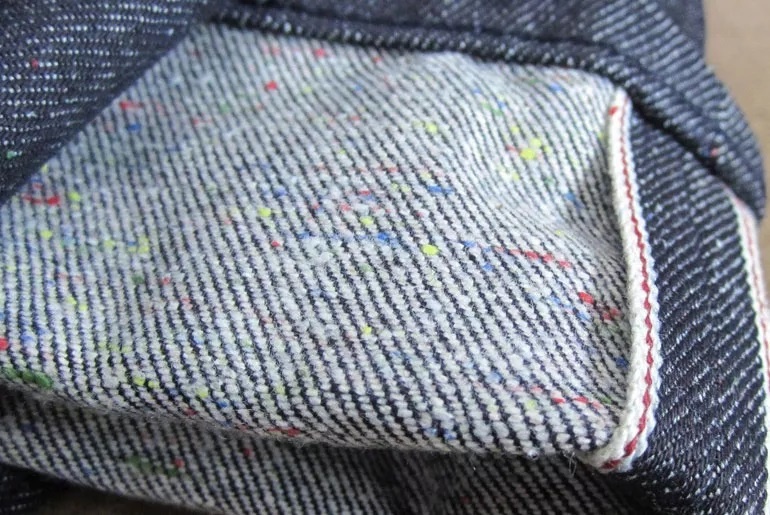 Узор на джинсах Naked & Famous 3×1