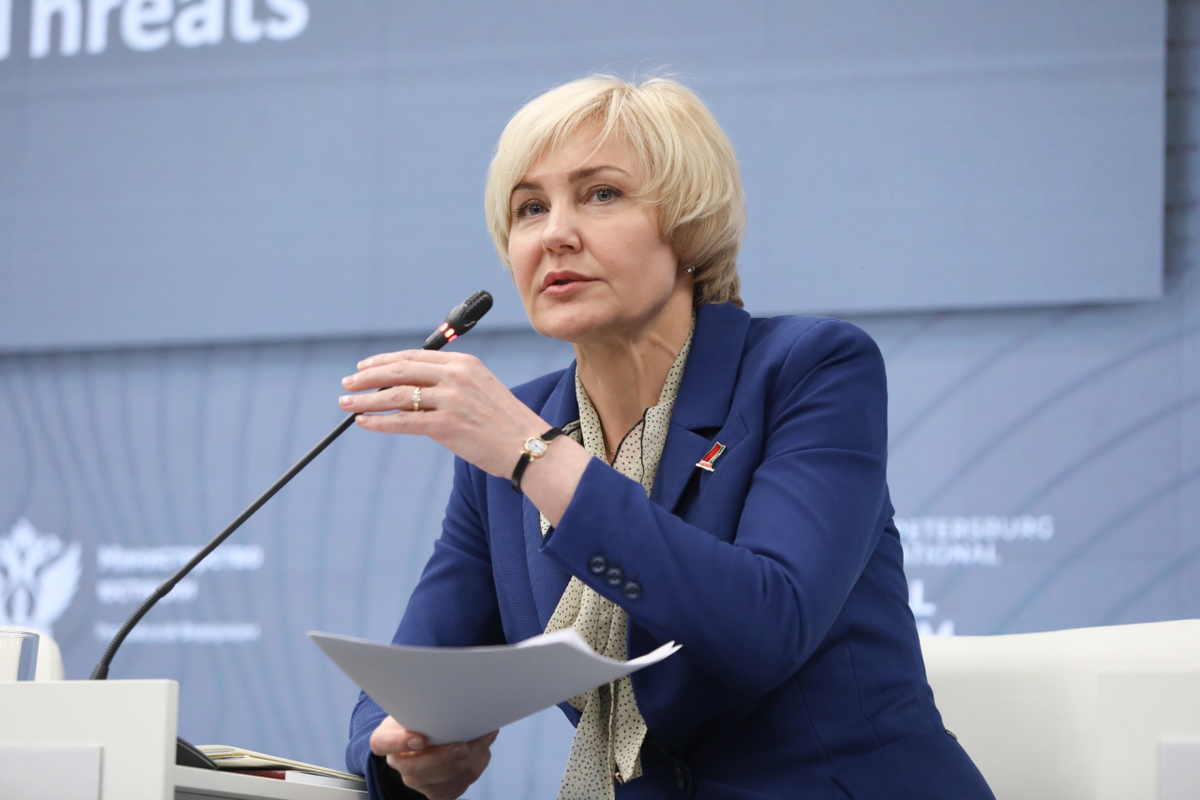 Заместитель Главы Администрации Президента Республики Беларусь, заслуженный юрист РБ, доктор юридических наук Ольга Чуприс на ПМЮФ. Фото: belnotary.by