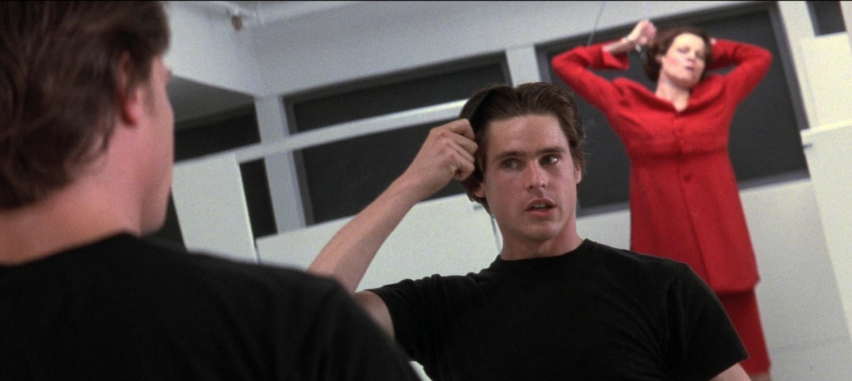 Кадр из фильма «Имитатор» (1995)