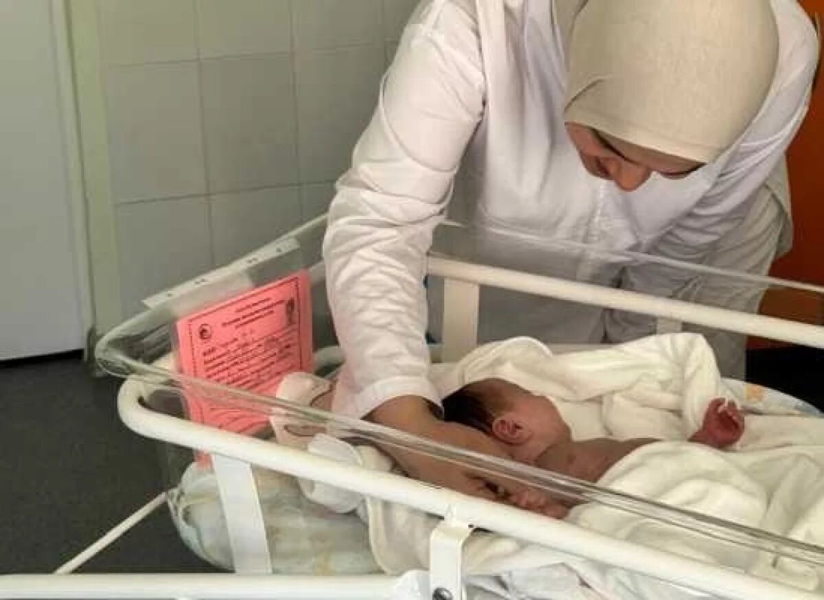    Младенец выжил только благодаря решительности отважного акушера-гинеколога.