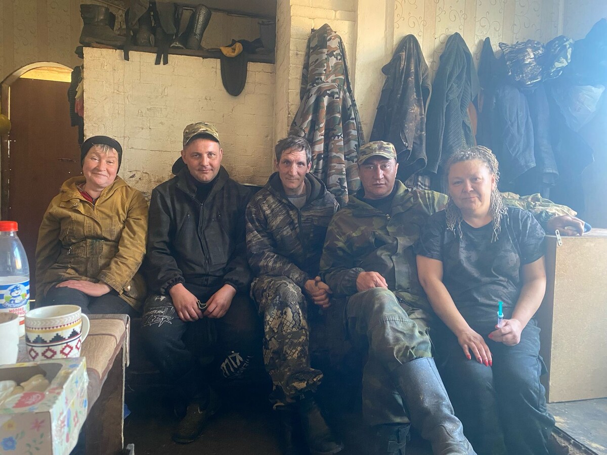 Лена, Саша, Бори, Олег, Шурочка.