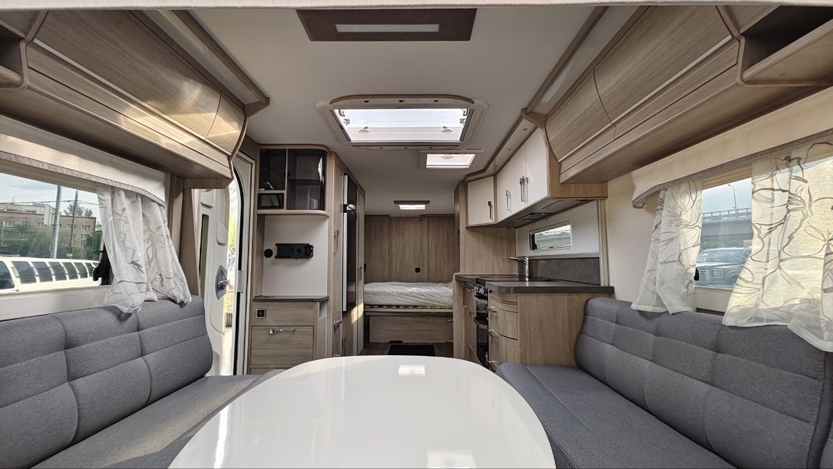 Новый всесезонный караван Kabe - Яхты на колёсах 