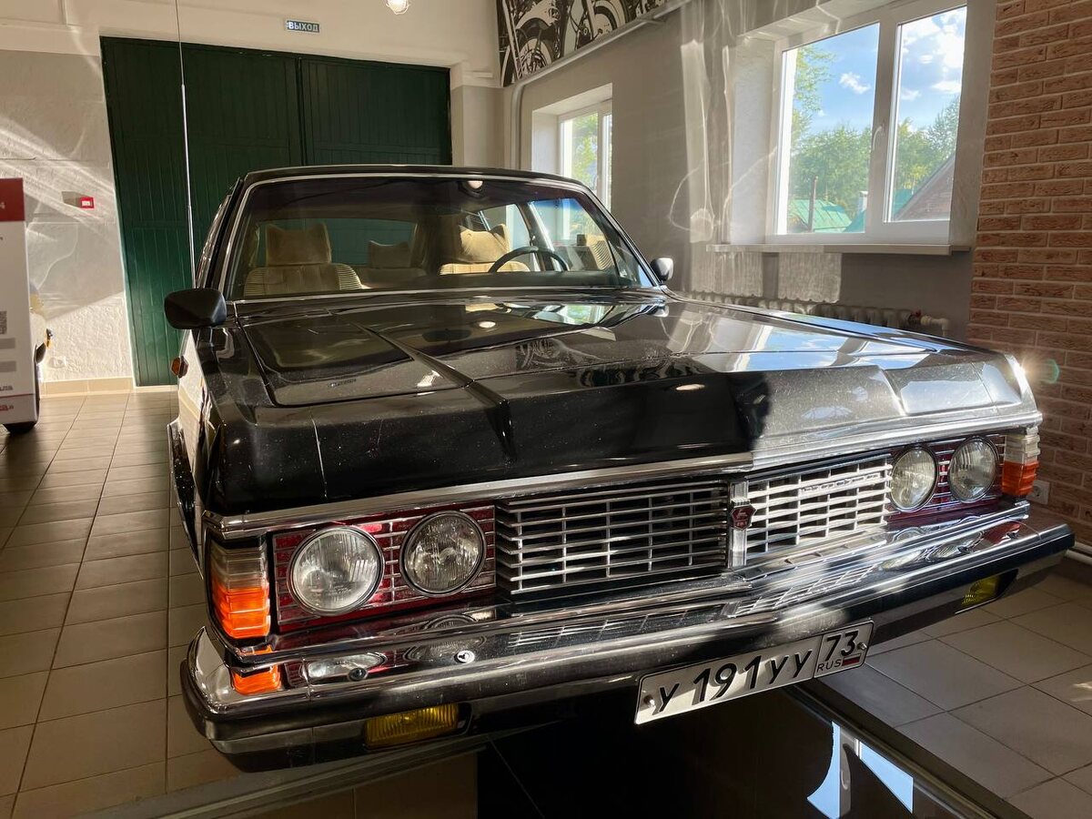 ГАЗ-14 "Чайка"