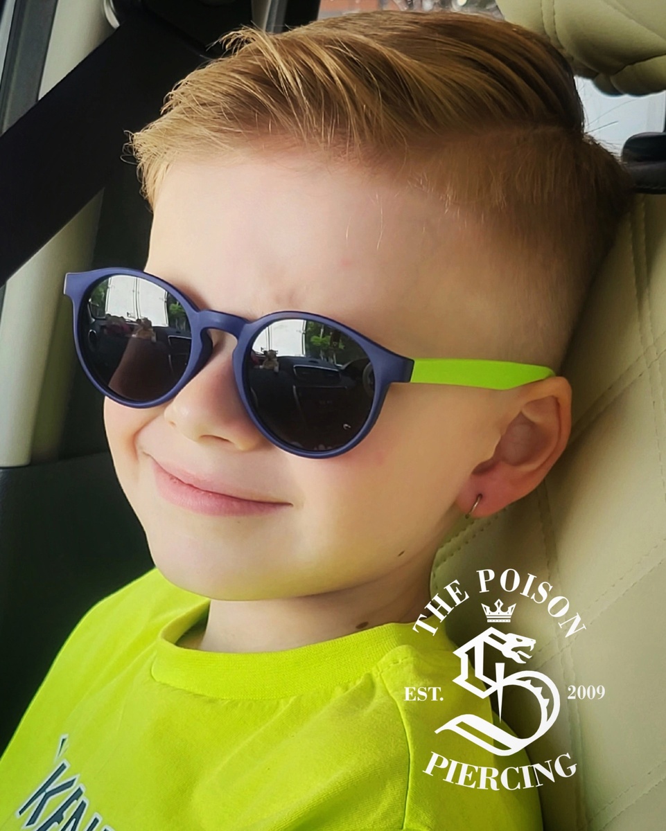 Прокол мочки