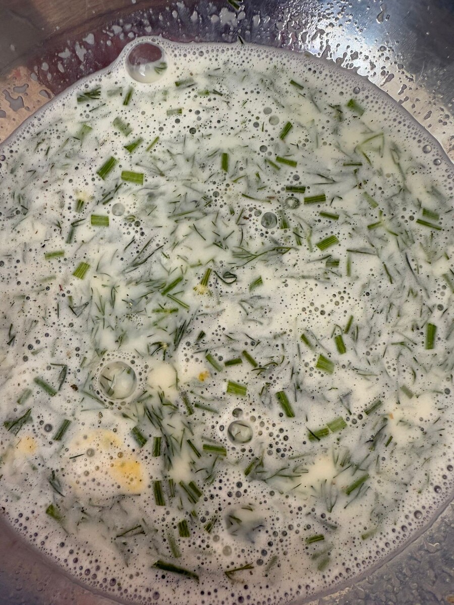 Вот такое красивое тесто на оладьи .