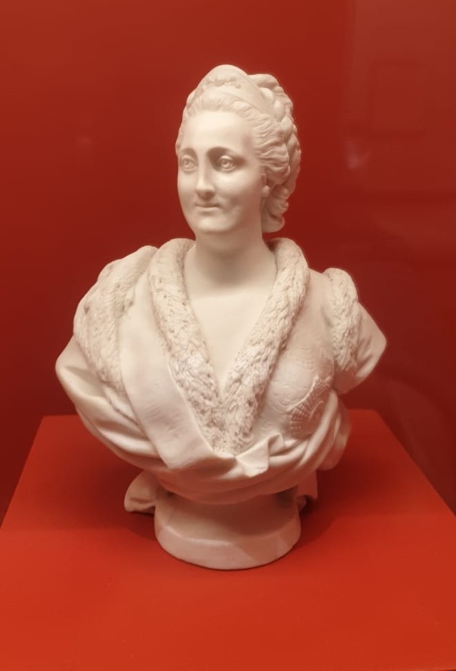 Бюст Екатерины II Модель Жана-Франсуа-Ксавье Гаттенбергера по оригиналу Луи-Симона Буазо Россия, завод Ф.Я.Гарднера 1780-1790-е бисквит