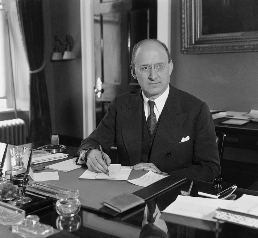 Генри Моргентау (1891-1967). Источник - https://www.politico.com/news/magazine/2022/09/23/henry-morgenthau-roosevelt-government-europes-jews-00058206?ref=upstract.com&curator=upstract.com