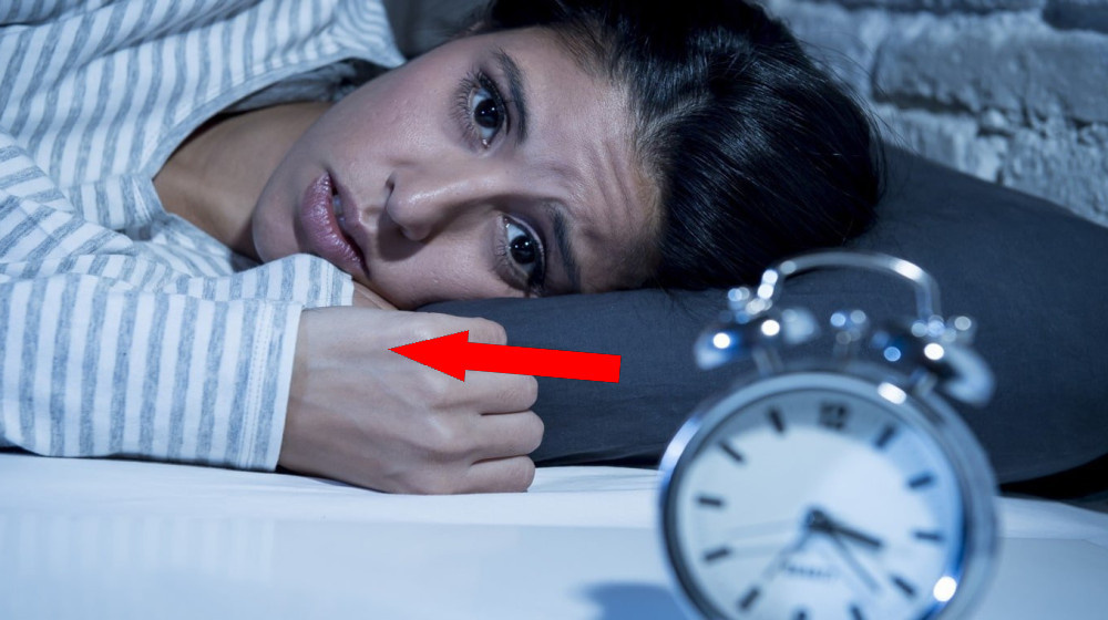    Твой мозг взрывается перед сном и вот почему это не шутки