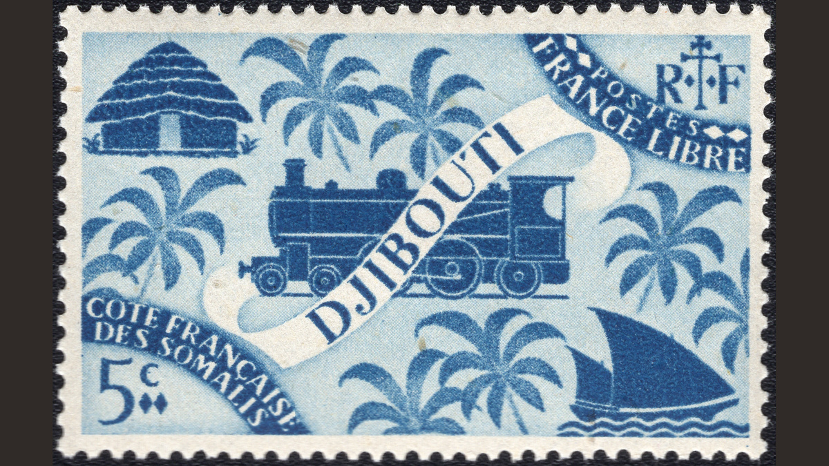 1. Сомали. Французcкое побережье, 1943 год, № 246. Локомотив, пальмы. Символика Джибути.