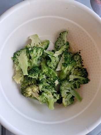 Приготовили брокколи.