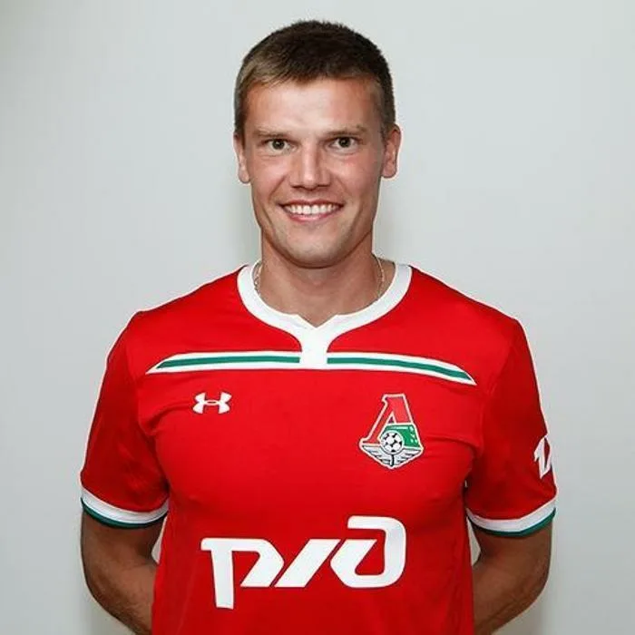 Игорь Денисов