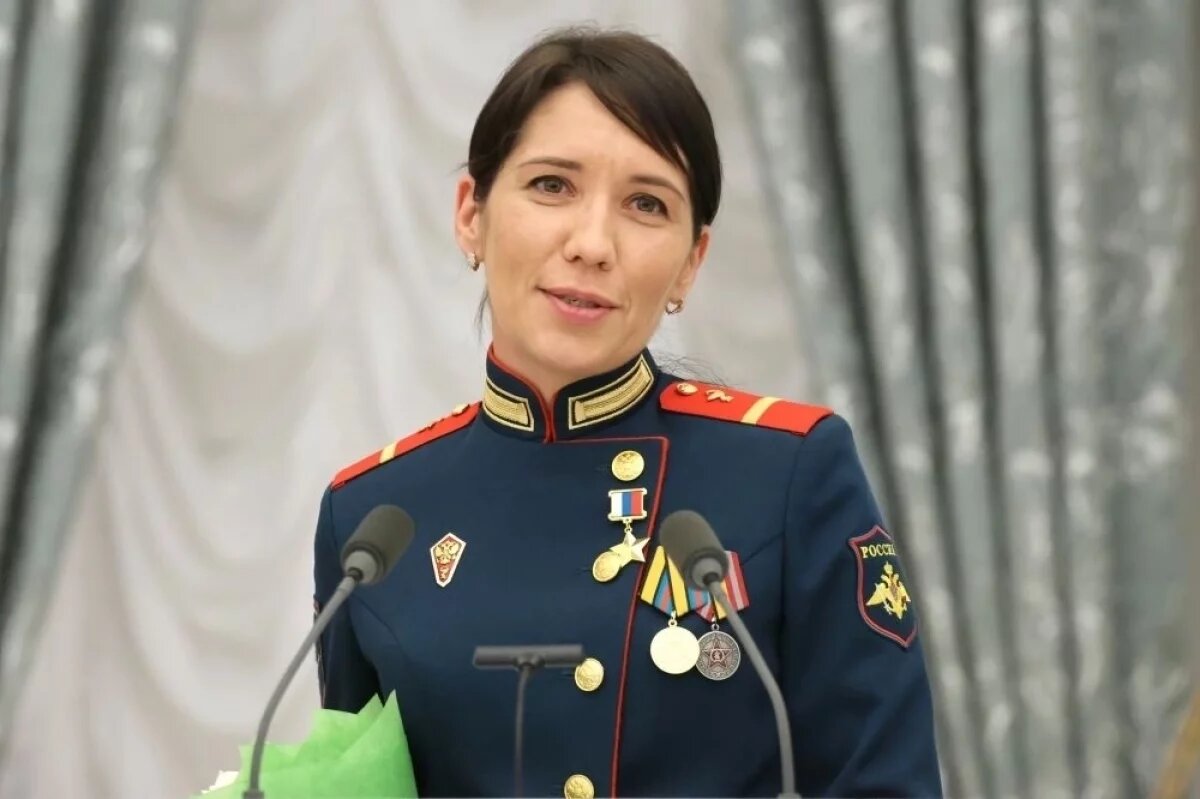    Ефрейтор Людмила Болилая спасла жизнь раненого бойца.