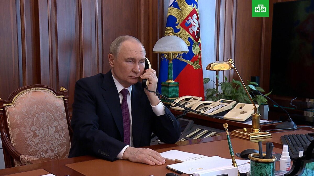    Путин позвонил пострадавшему    из-за    БПЛА главе Беловского района Курской области