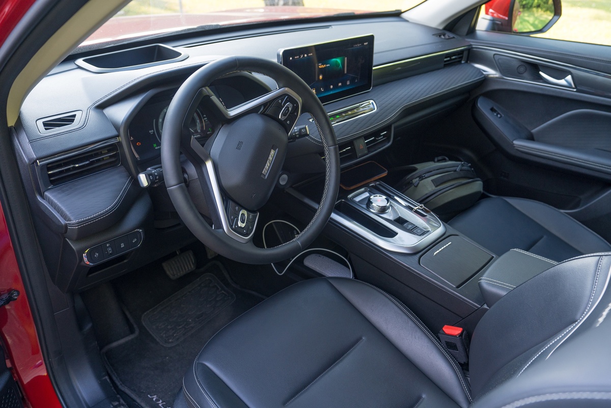 Салон Haval Jolion F7
