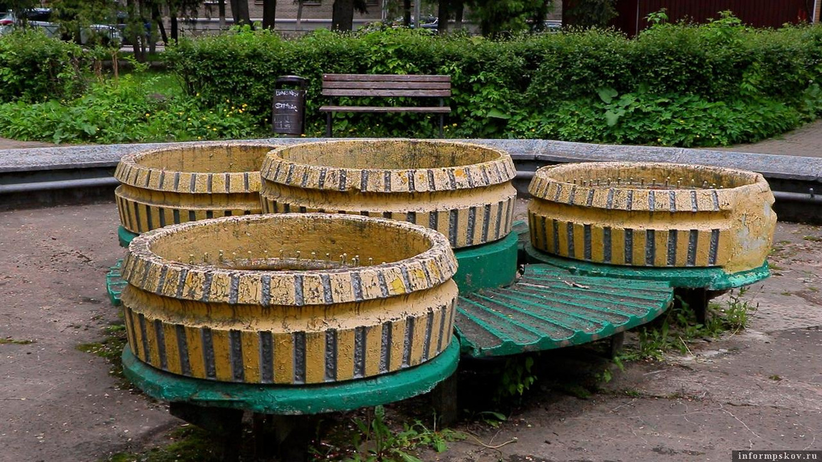 Фонтан «Факел». Фото издания Luki-News