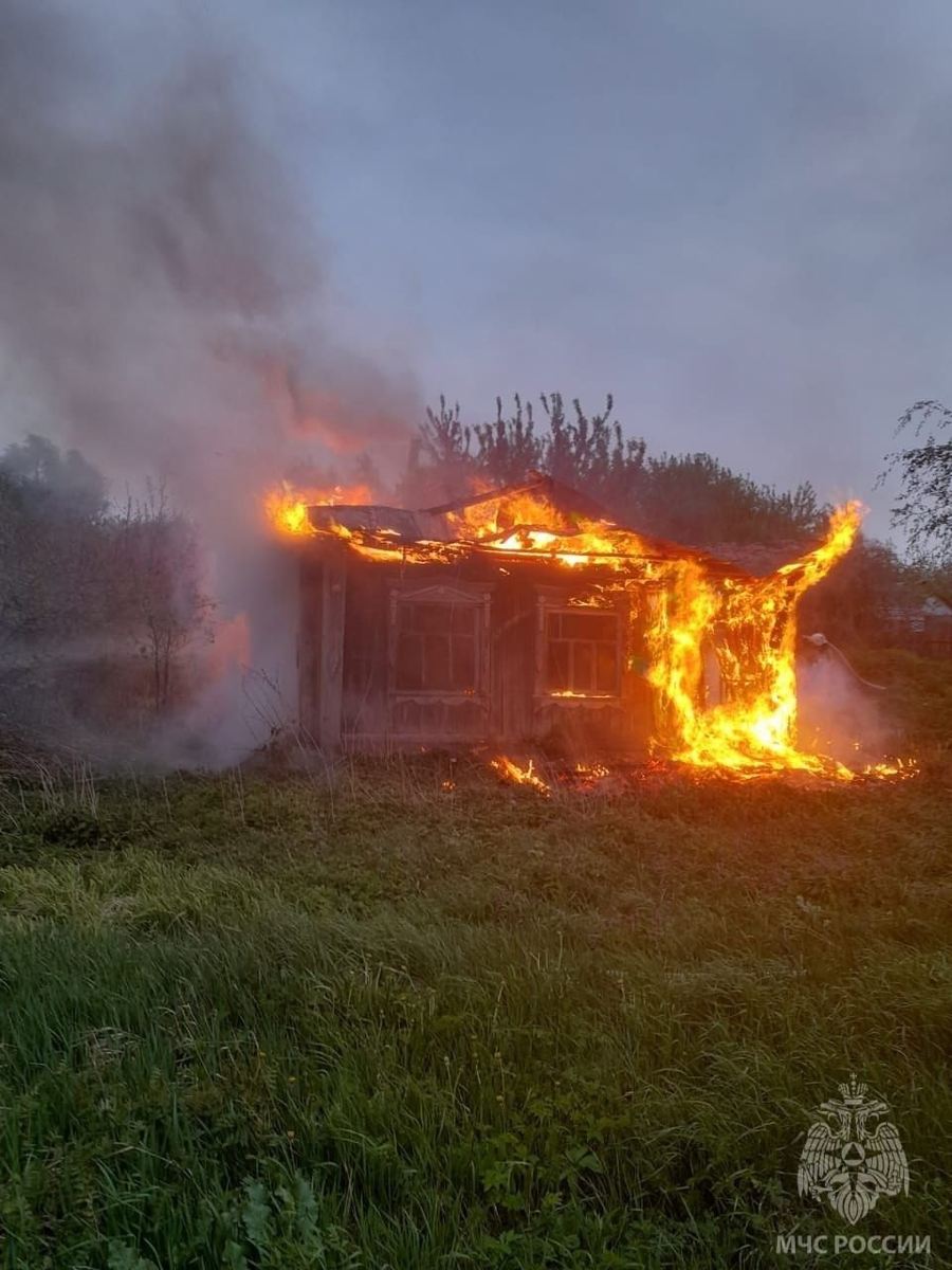 Пожар - беда для всех. Фото ГУ МЧС России по Нижегородской области.