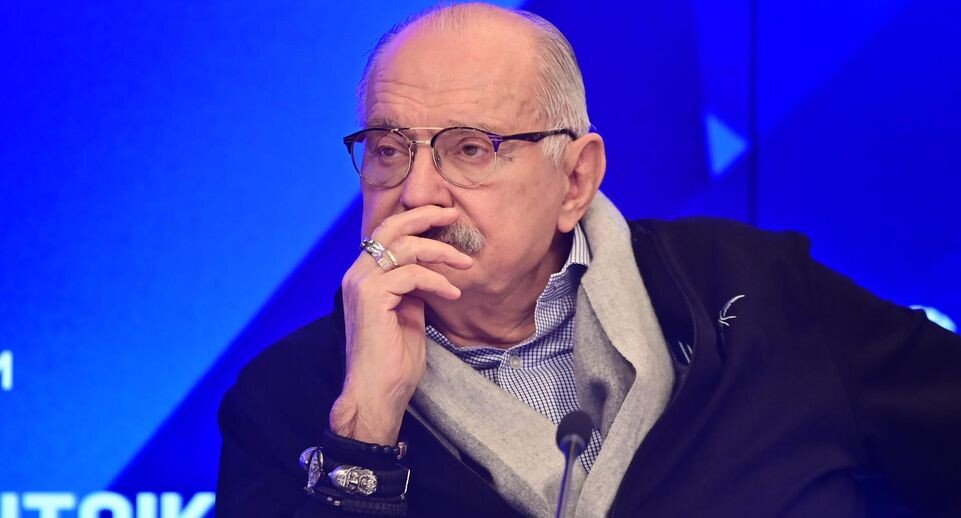 Пророчества Михалкова стали сбываться спустя два года. Россию стравят с новой страной