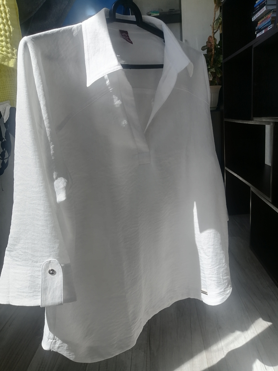 Купила на лето. Правда вчера вечером шел снег... 