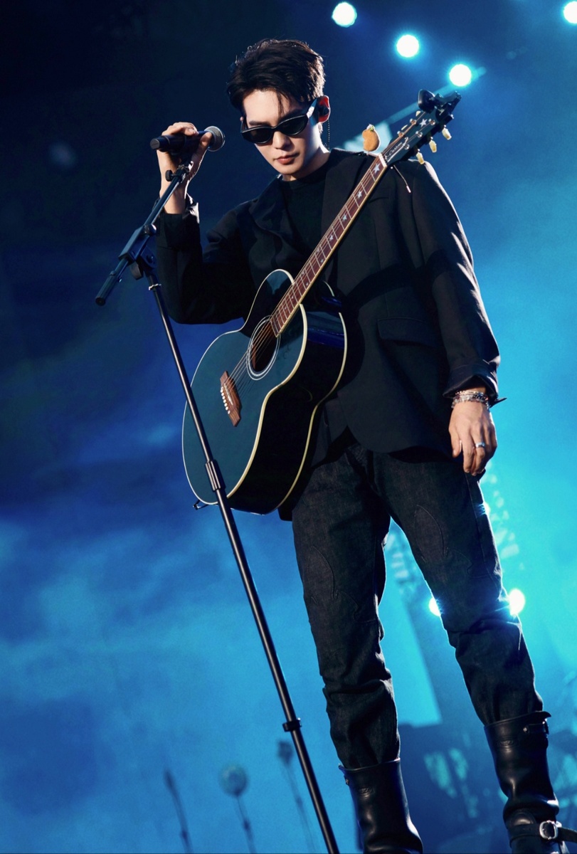 Листайте галерею))))