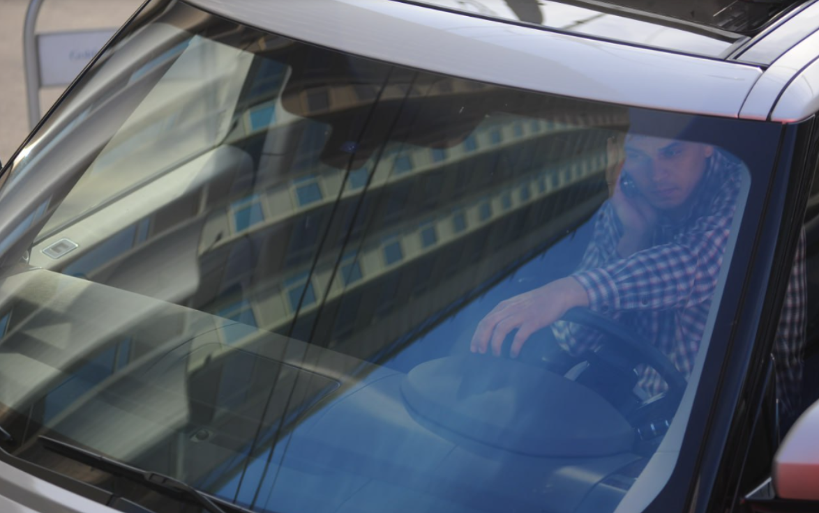 Штраф за нарушение, зафиксированное устройствами, — 1500 рублей.