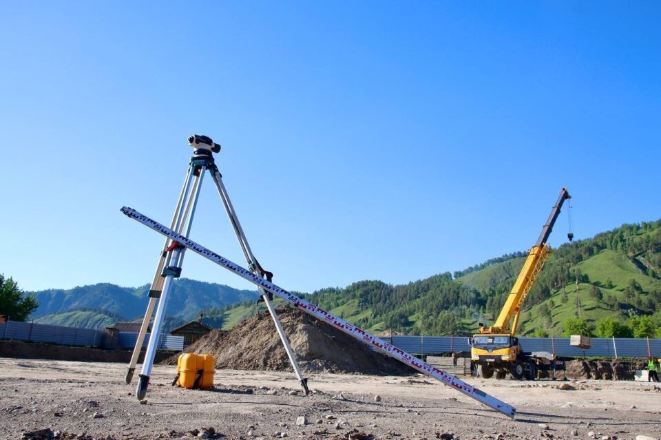    Андрей Турчак в селе Элекмонар. Источник: t.me/turchak_andrey