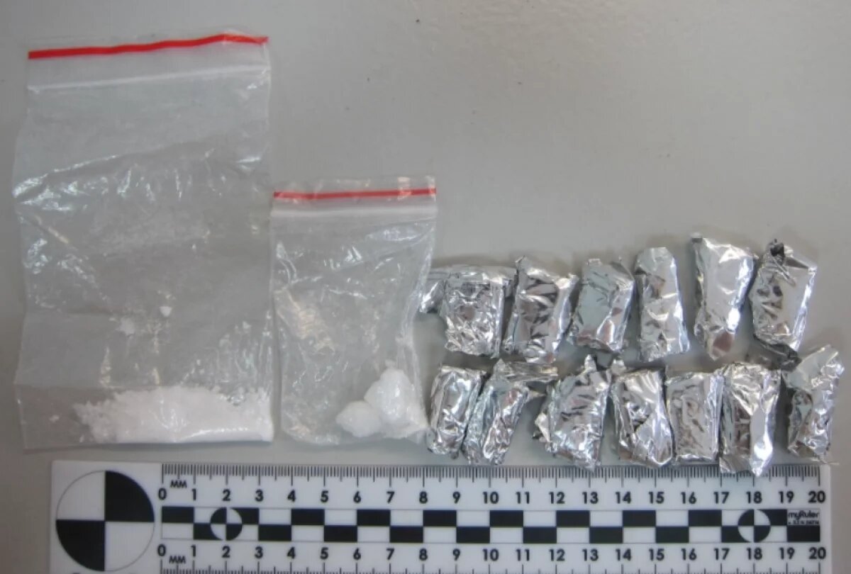    20 лет грозит комсомольчанке за семь закладок с метилэфедроном