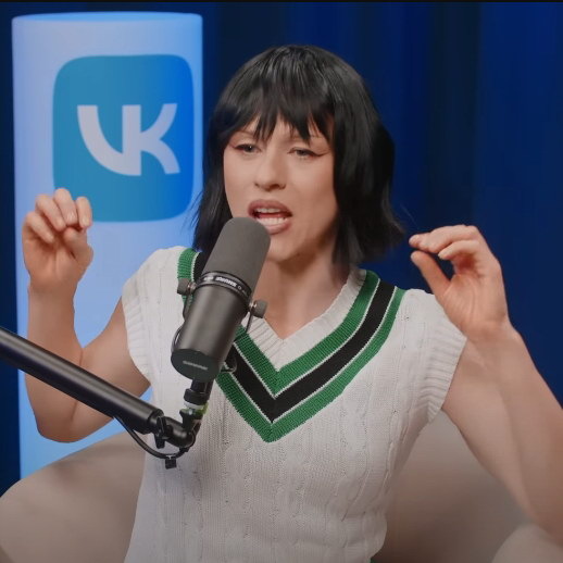     Обзор: «IOWA — про поиск своего стиля, знакомство с мужем и материнство | По каверочку»