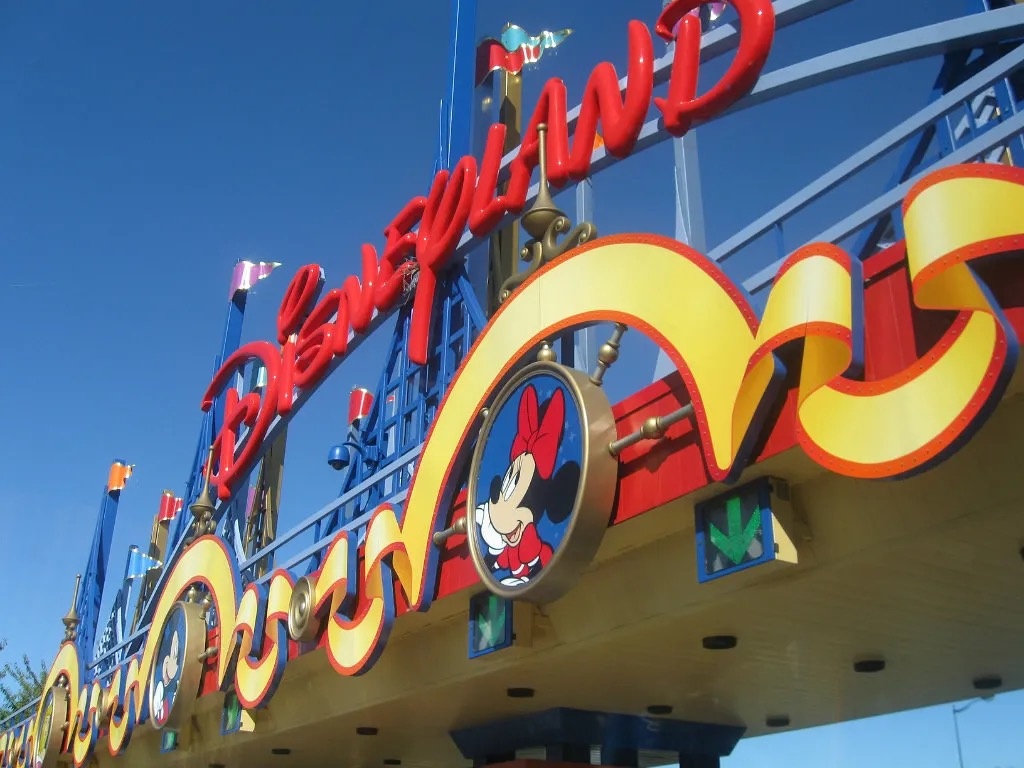 Фото автора канала. Франция. Диснейленд