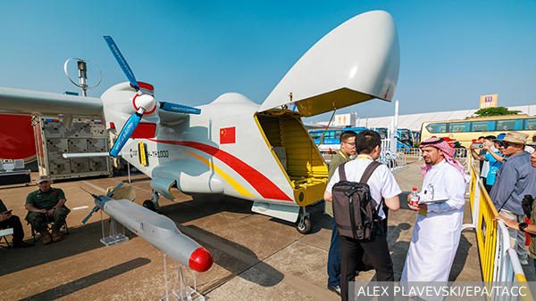     Фото: ALEX PLAVEVSKI/EPA/ТАСС   
 Текст: Дмитрий Зубарев