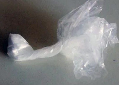    Под Гаем полицейские задержали молодого человека с мефедроном Оренбуржье