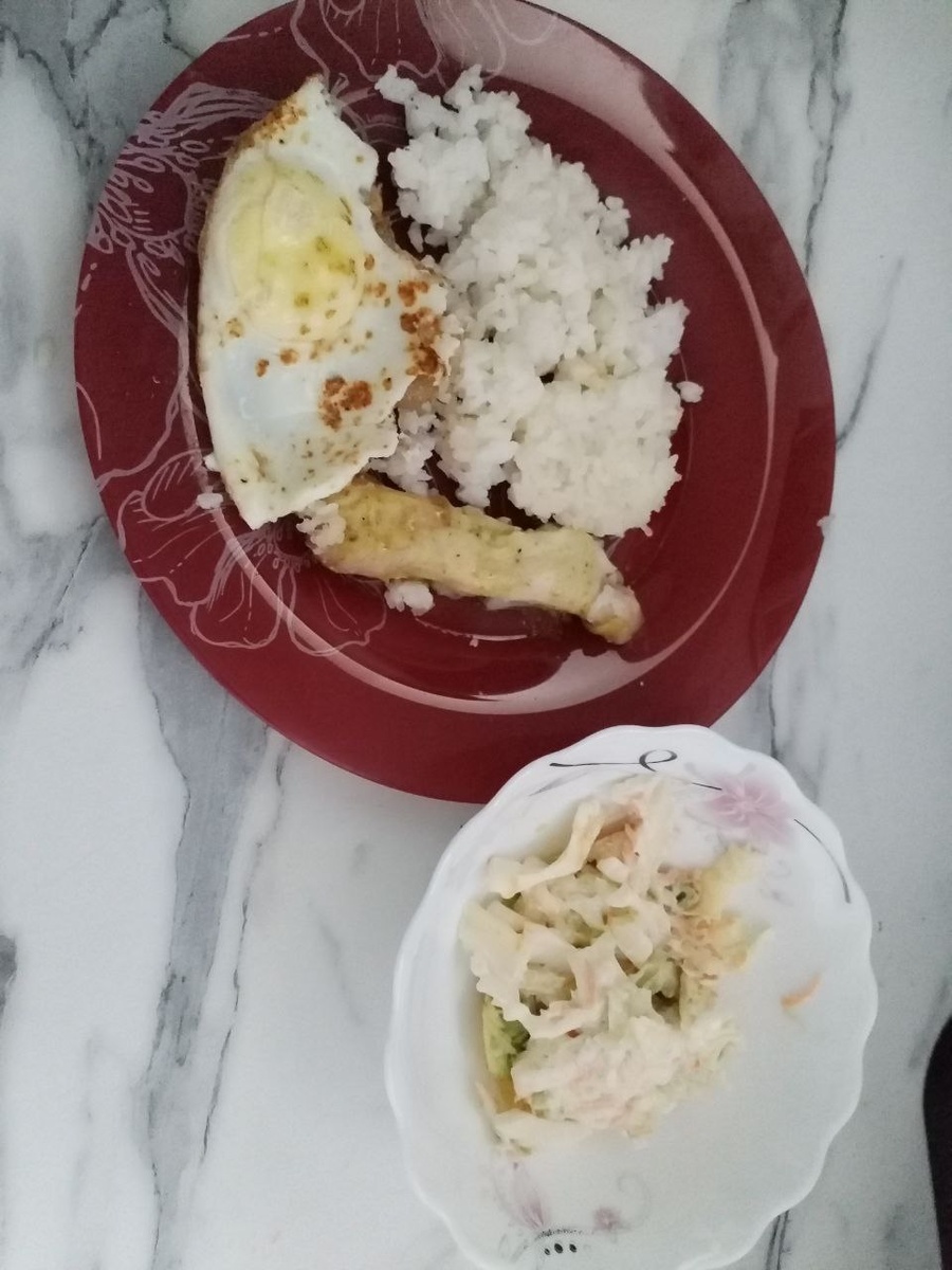 Б:14 Ж:9 У:28 255 кКал