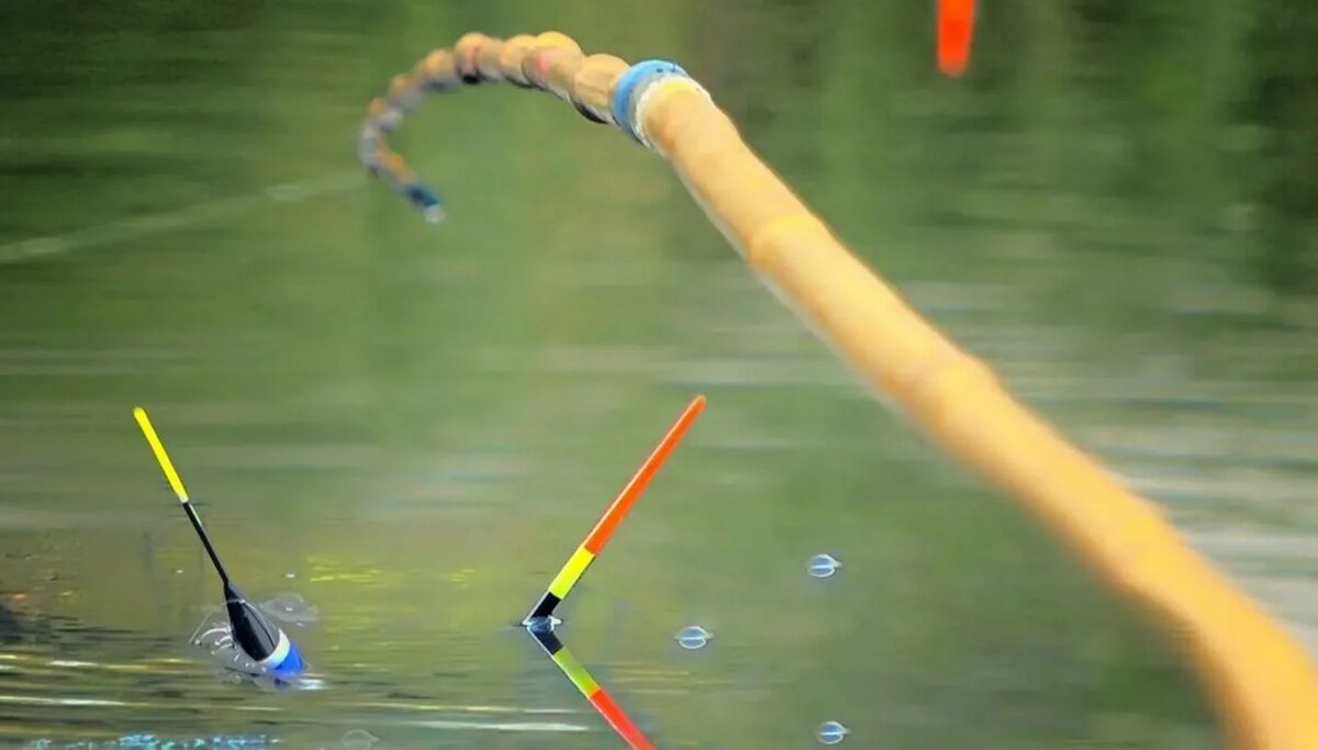 Рыбачить на дистанции 30-40 метров, где зачастую крутится самая крупная и осторожная рыба, стало возможным буквально за десять минут работы с оснасткой