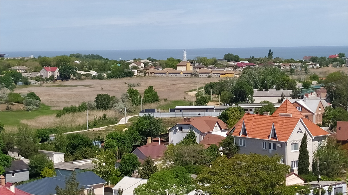 Черноморское.