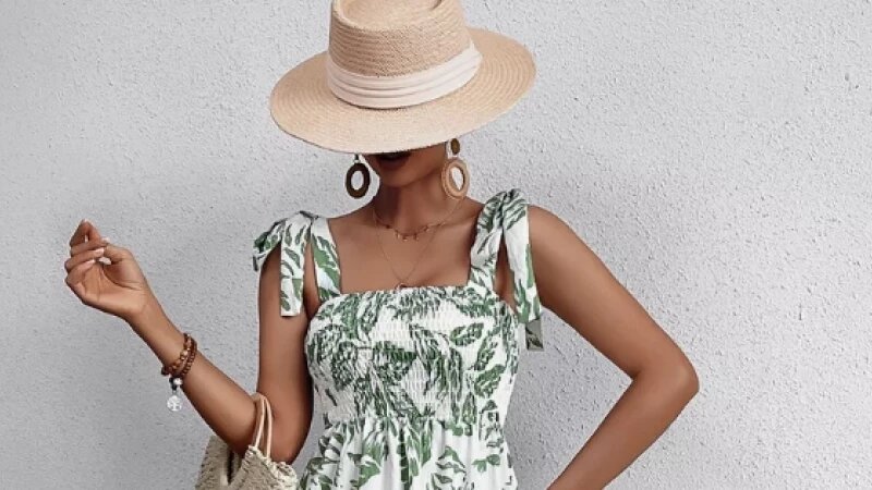     Самые трендовые сарафаны лета 2025 WildBerries