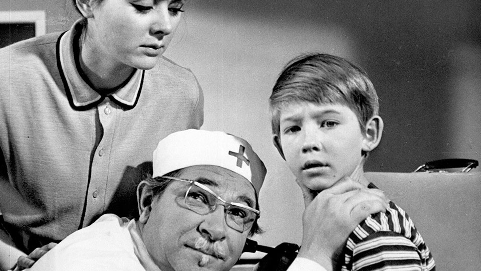 Андрей Громов в фильме "Приключения желтого чемоданчика"